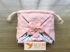 漂亮的布艺DIY樱花束口袋包包——新年礼物的制作教程
