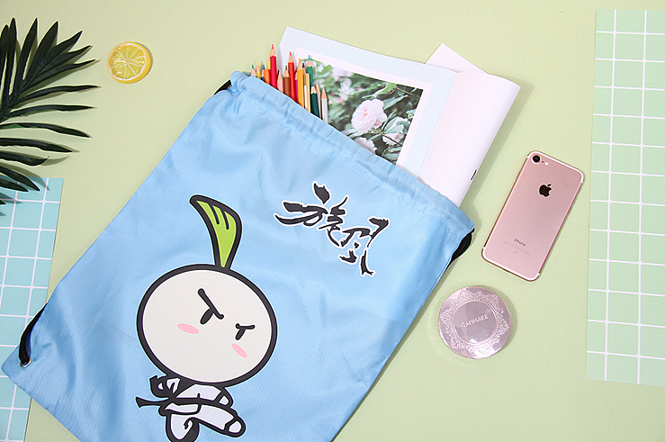 捕捉风的力量 《旋风少女》IP束口袋产品拍摄全记录